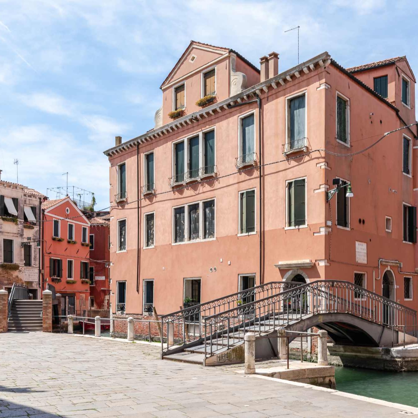 Alessandro Pietrosanti, property photographer in London for real estate and Airbnb listings.